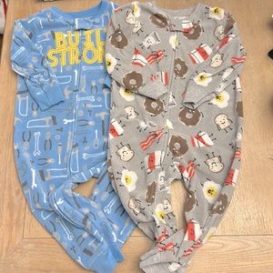 Carter’s Simple Joys Footless Fleece Pajamas- Bundle of 2 size 18 months